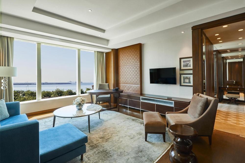 Hyatt Regency Istanbul Atak Room Type - REGENCY SUITE KING WITH SEA VIEW