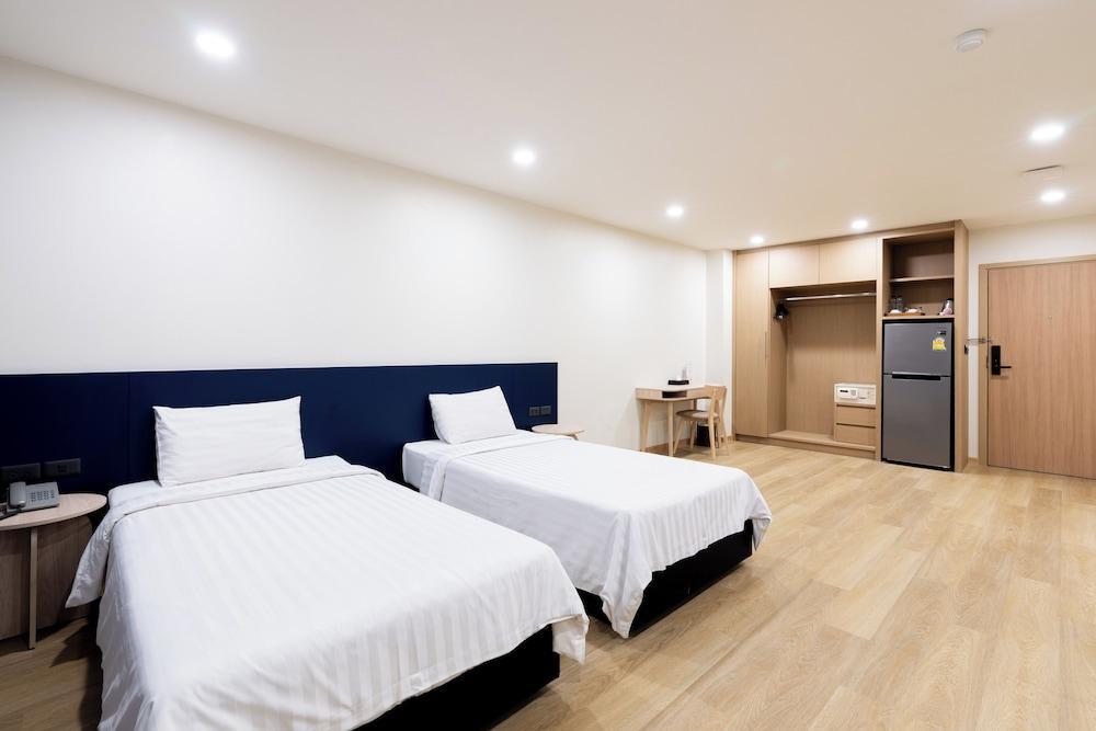 CA Hotel and Residence Phuket Room Type - Grand Deluxe Twin Room