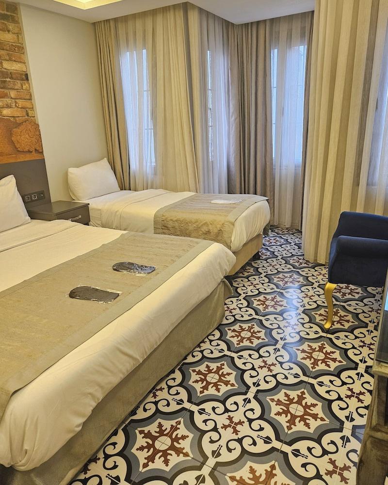 A Plus Residence Room Type - Superior Triple Room A Plus Residence Room Type - Superior Triple Room