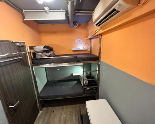 Urban Pack - Hostel Room Type - Bed in 4-Bed Mixed Dormitory Room
