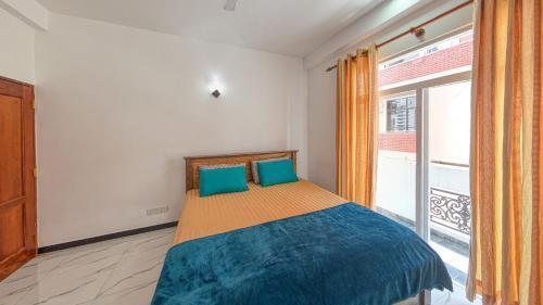 Ocean Breeze Apartment Colombo - Tap to explore photos
