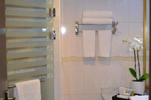 Best Western Plus Doha Room Type - Executive Queen Suite
