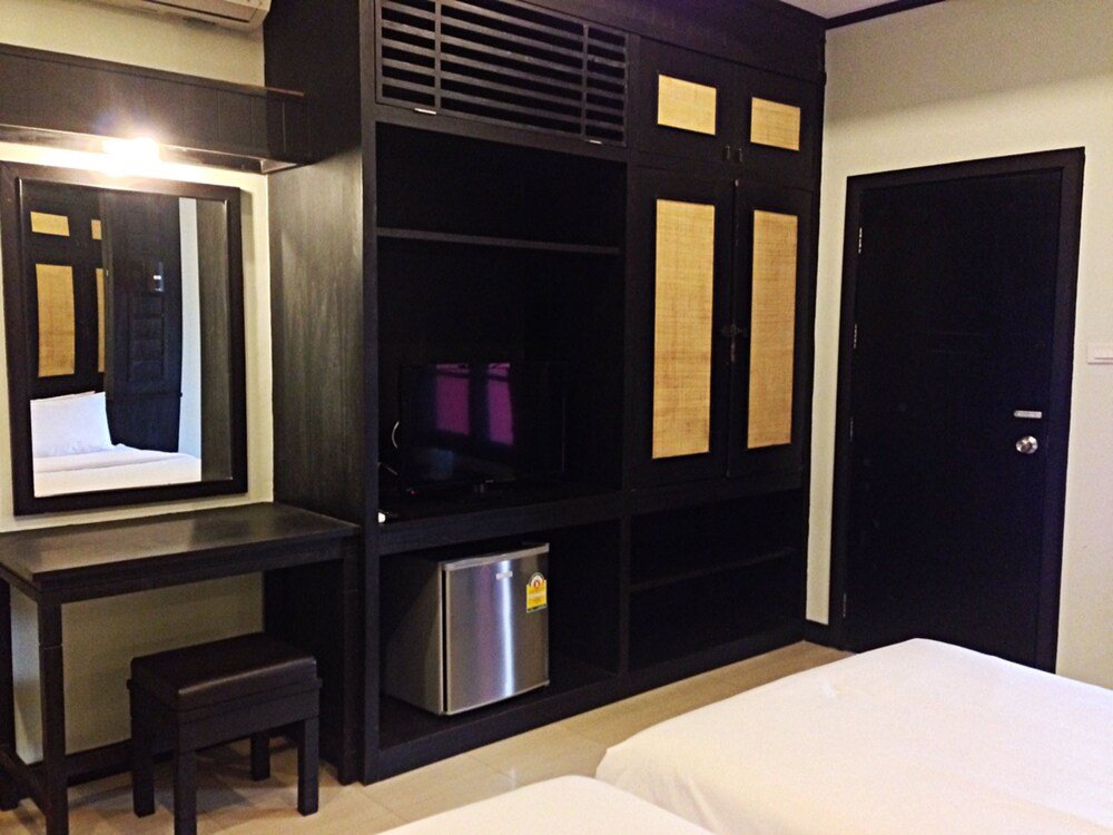 Nice Resort Pattaya Room Type - Superior Twin
