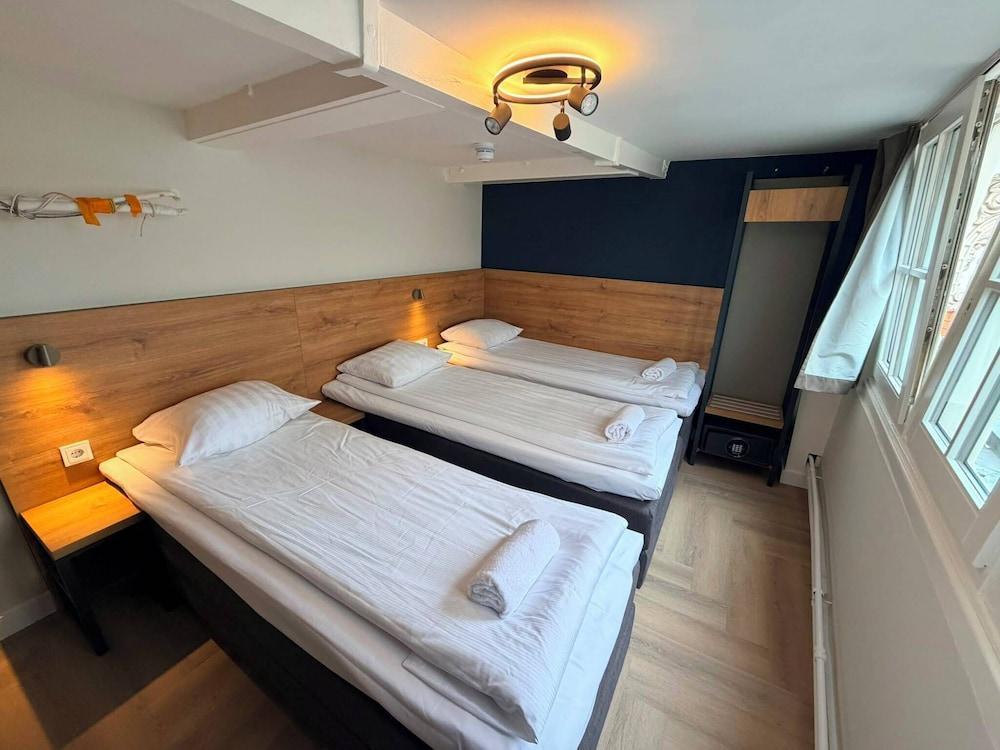 Hotel Continental Amsterdam Room Type - Triple Room