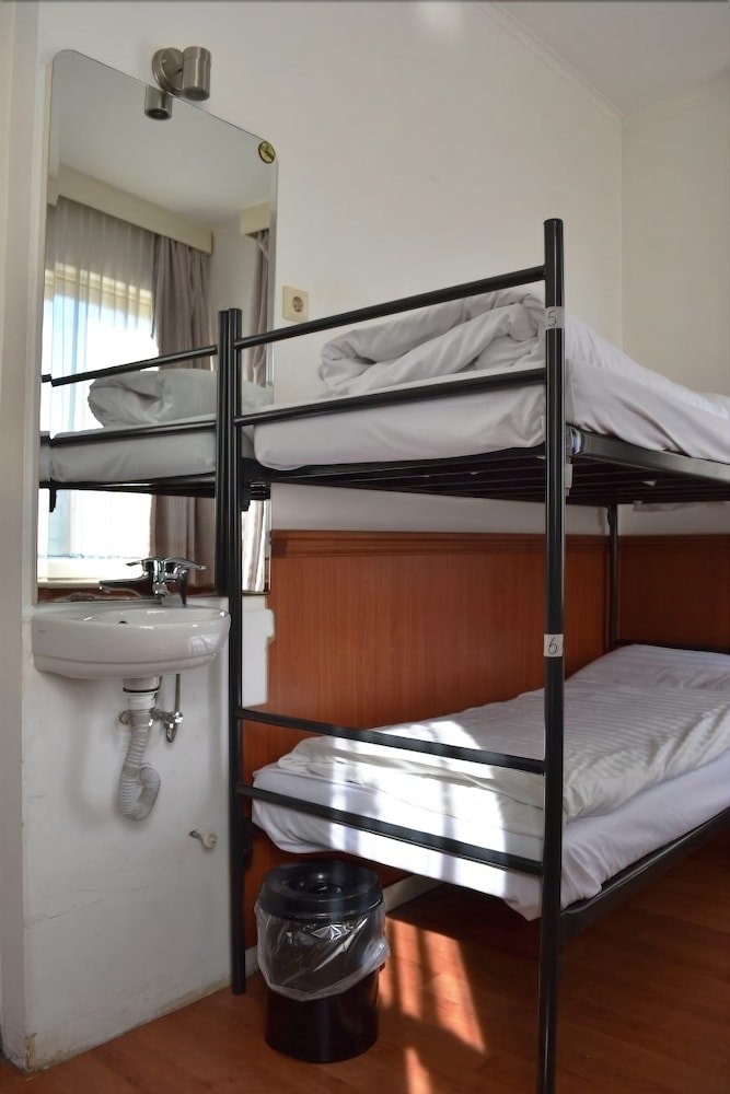 Hotel Continental Amsterdam Room Type - Standard Family Room