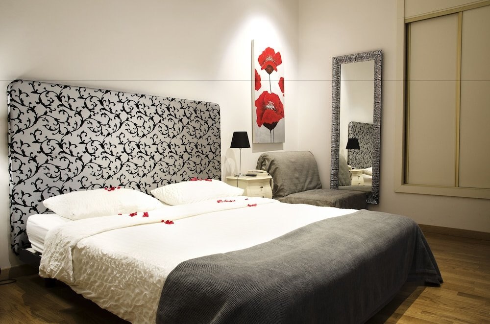 Dolce Vita Suites Hotel Room Type - Superior Double Room
