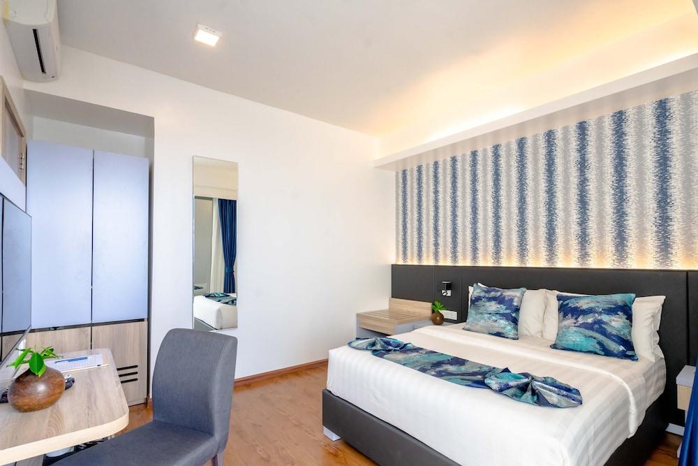 Arena Beach Hotel Room Type - Super Deluxe Room with Balcony and Island View