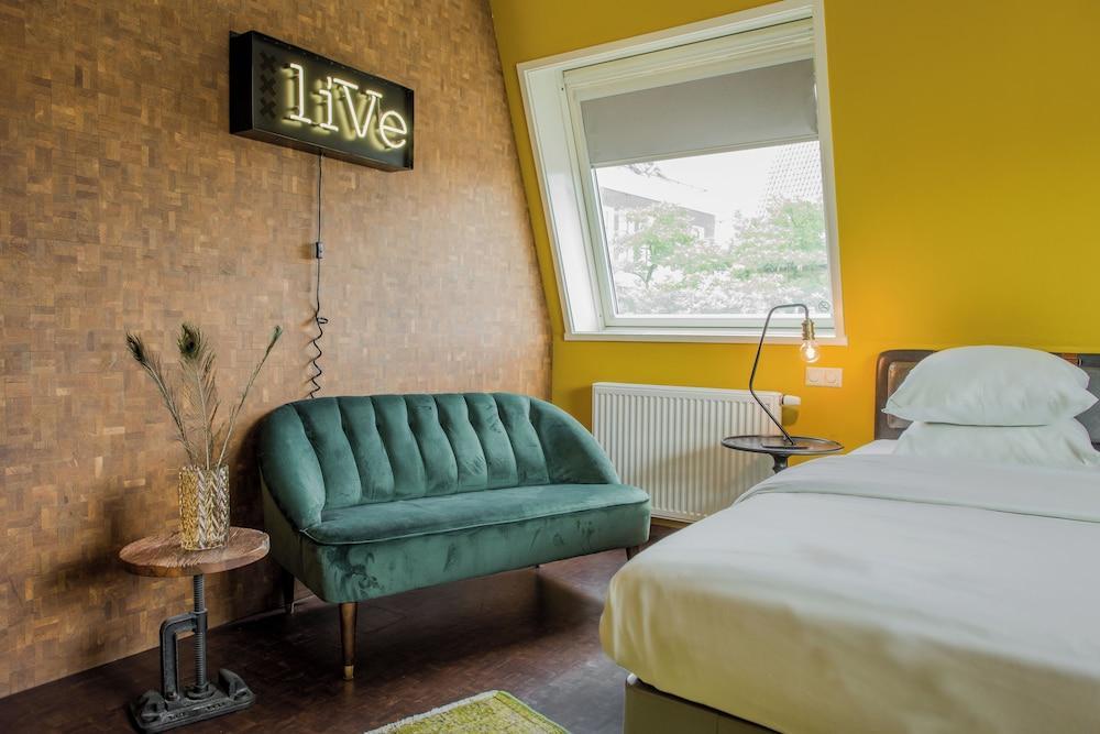 Hotel V Nesplein Room Type - Comfort Double or Twin Room