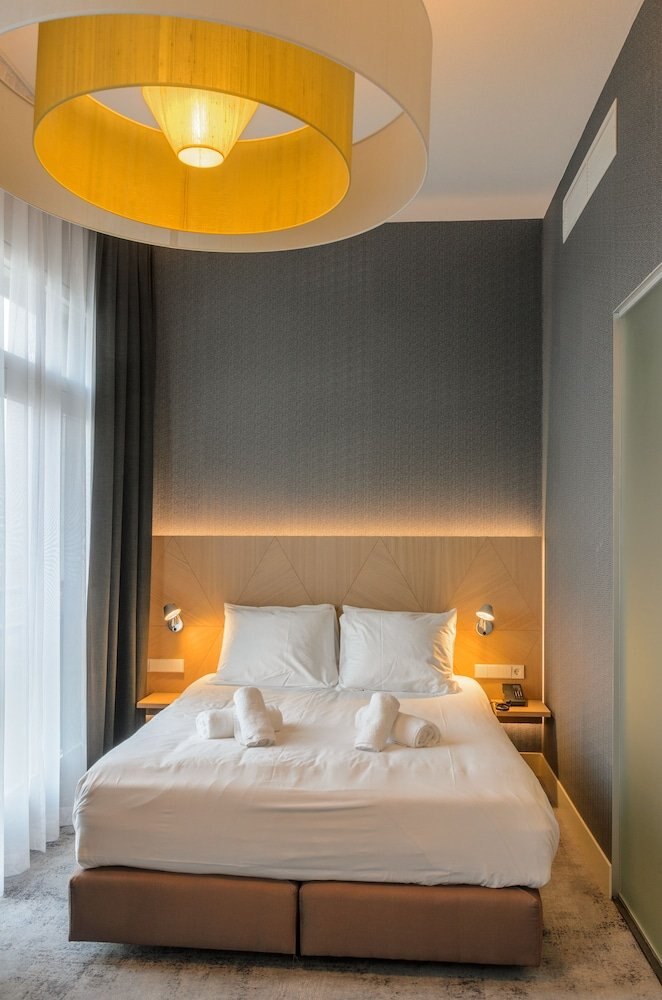 Amadi Panorama Hotel Room Type - Junior Suite, 1 King Bed