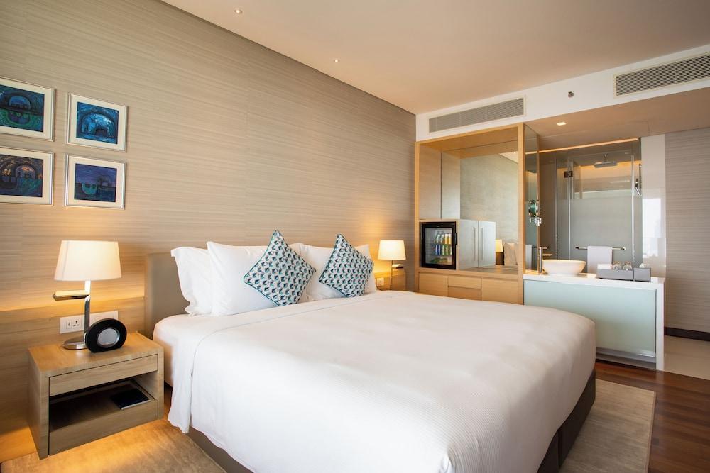 Avani Plus Riverside Room Type - One Bedroom River View Suite