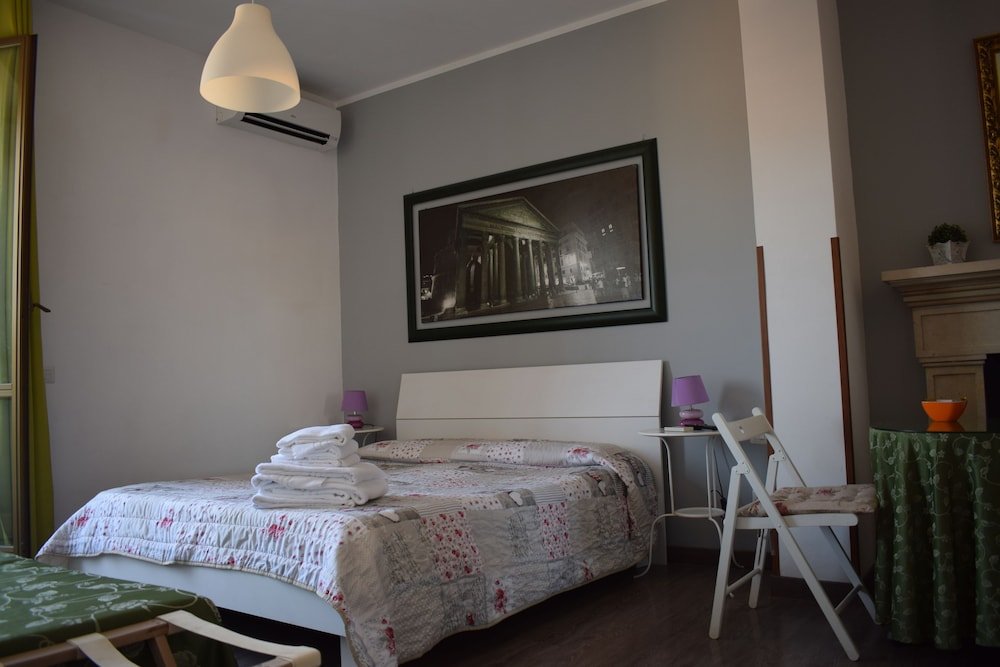 B&B Lost In Rome Room Type - Triple Room, Balcony