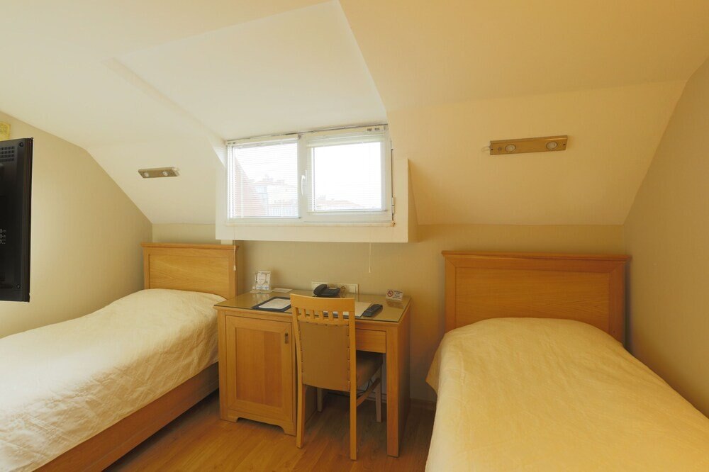 Hotel Expocity Istanbul Room Type - Economy Twin Room
