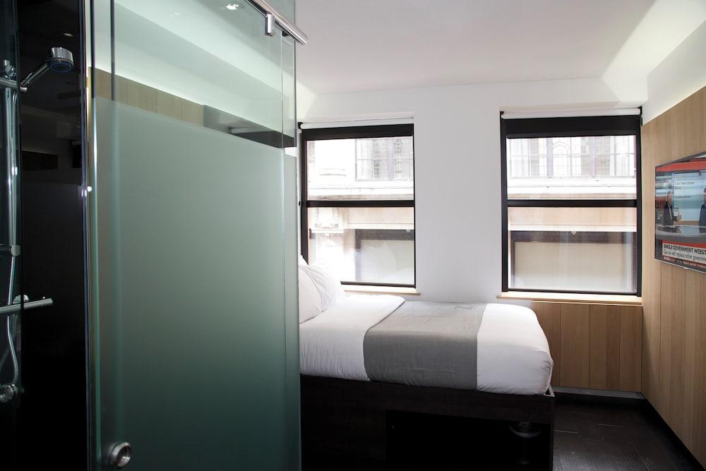 The Z Hotel Piccadilly Room Type - Double Room