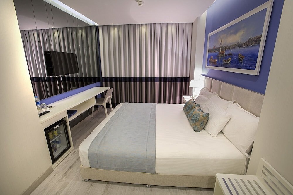 Ravvda Hotel Bakırköy Room Type - Comfort Double Room, 1 Double Bed