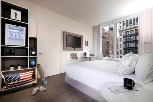 INNSiDE by Meliá New York Nomad - Tap to explore photos