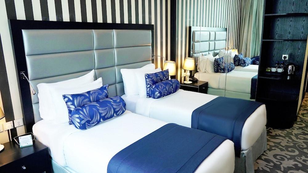 Signature 1 Hotel Tecom Room Type - Premium Room Twin