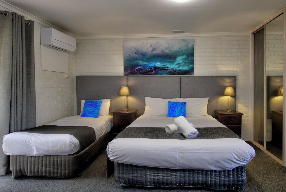 Frankston Motel Room Type - Deluxe Twin Share Frankston Motel Room Type - Deluxe Twin Share