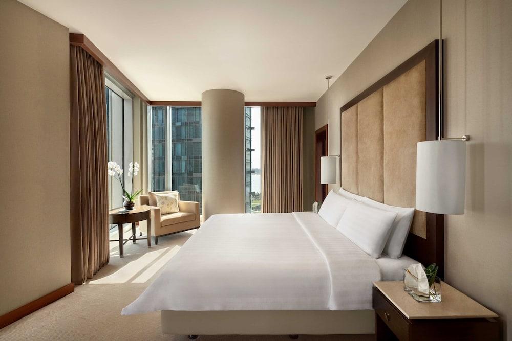 JW Marriott Marquis City Center Doha - Tap to explore photos