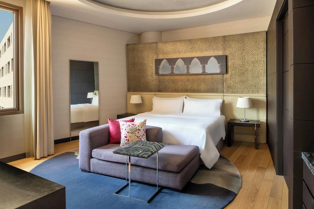 The Westin Doha Hotel & Spa Room Type - Westin, Club Room, 1 Bedroom, Non Smoking