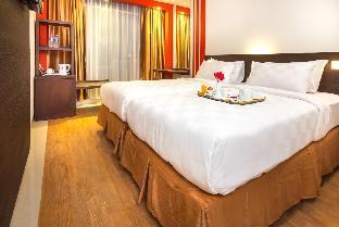 Redstar Hotel - Tap to explore photos
