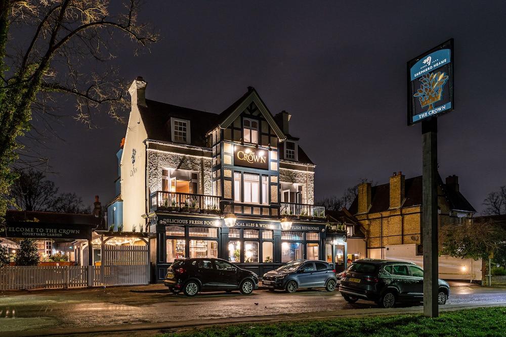 The Crown Inn - Tap to explore photos