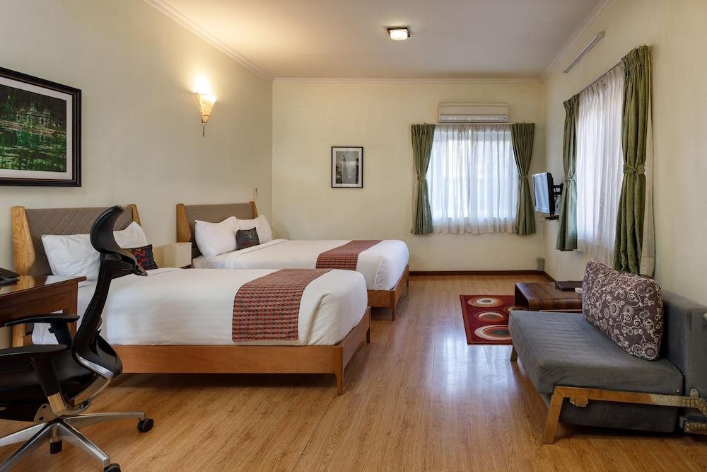Shaligram Hotel Room Type - Premier Room