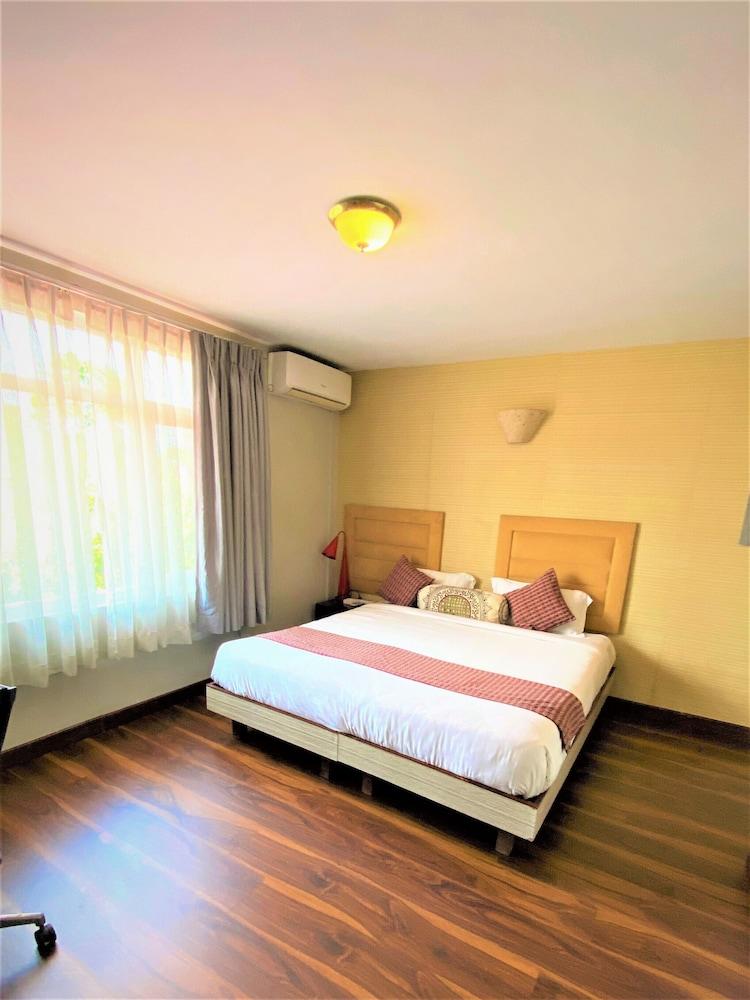 Shaligram Hotel Room Type - Junior Suite