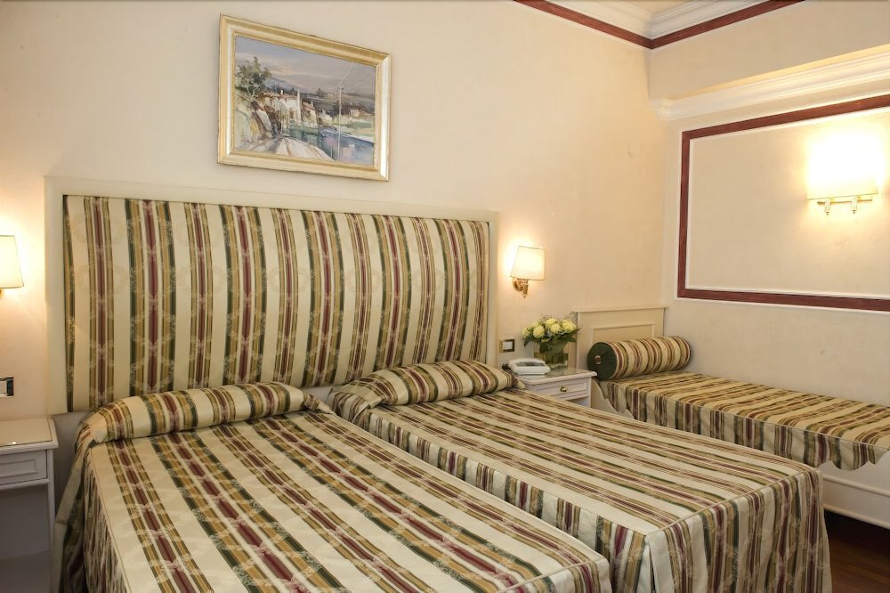 Park Hotel Villaferrata Room Type - Triple Room