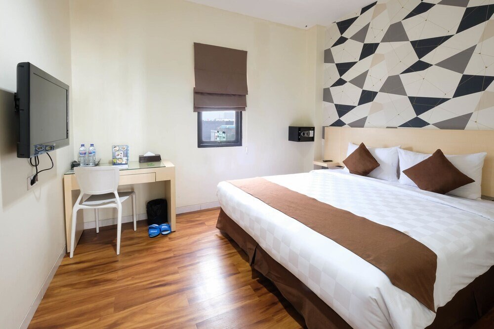 Hotel 88 Mangga Besar 120 by WH Room Type - Deluxe Room