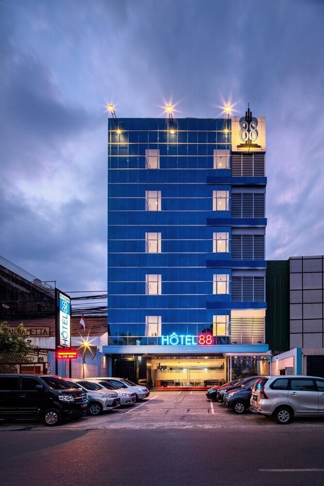 Hotel 88 Mangga Besar 120 by WH