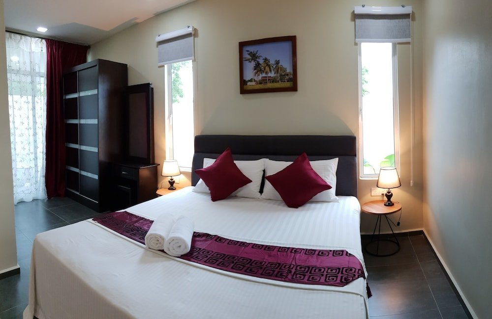 Chenang Inn Room Type - Deluxe Suite