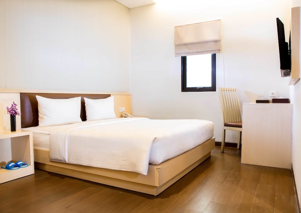 Hotel 88 Mangga Besar 62 by WH - Tap to explore photos