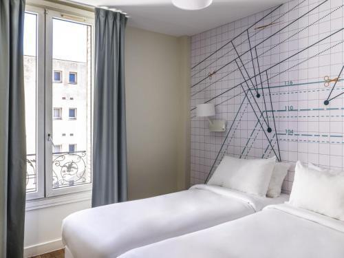 ibis Styles Asnières Centre - Tap to explore photos