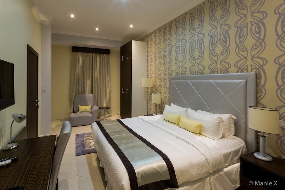 Morning Side Suites Etim Inyang - Tap to explore photos
