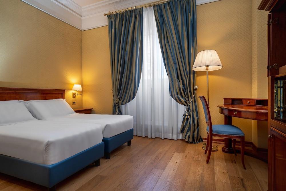 Hotel Oceania Room Type - Comfort Double Room