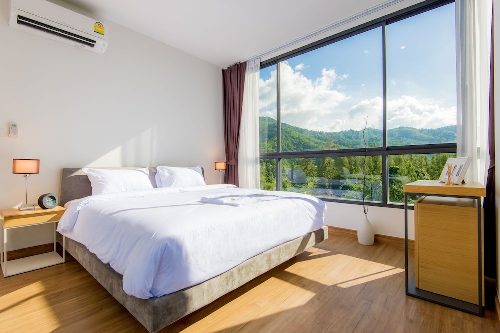 Hill Myna Condotel Room Type - Deluxe 1 Bedroom