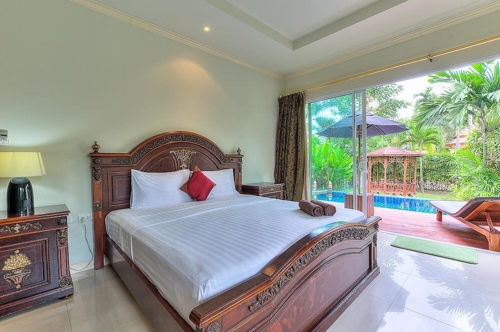 Sun Paradise Villas Karon - Tap to explore photos