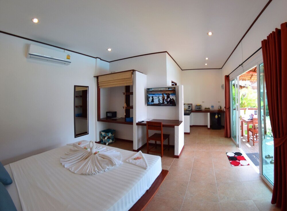 Vivi Bungalows Resort - Tap to explore photos