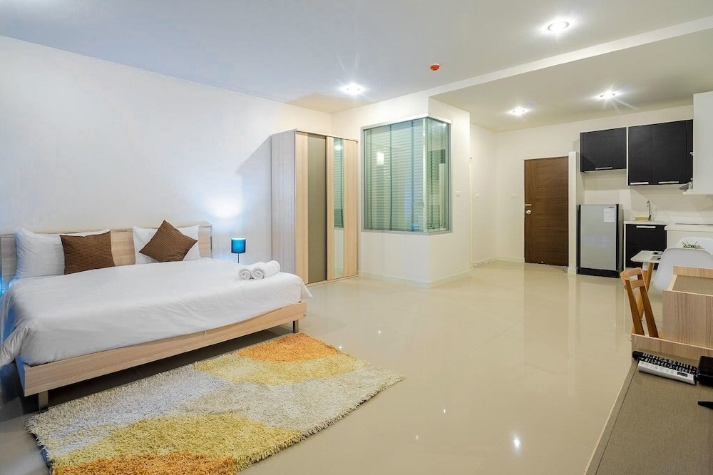 Chic Residences at Karon Beach - Tap to explore photos