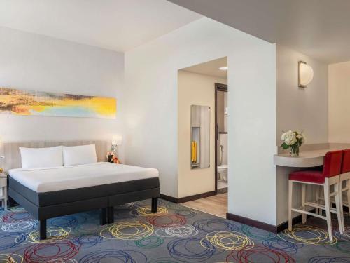 Ibis Styles Dragon Mart Dubai - Tap to explore photos