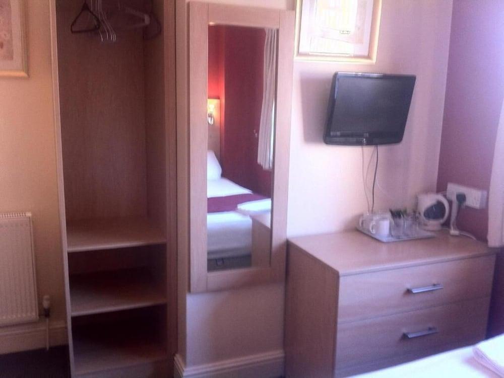 City Inn Express Hotel Room Type - Standard Double Room