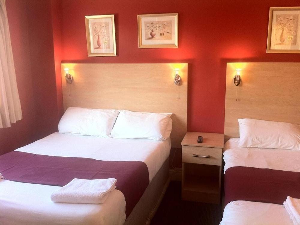 City Inn Express Hotel Room Type - Family Room