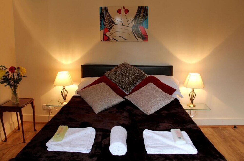 Crystal Lodge Hotel Room Type - Double Room, Private Bathroom