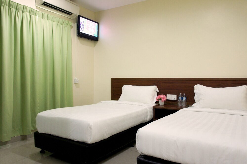 Maple Inn Room Type - Superior Twin Room
