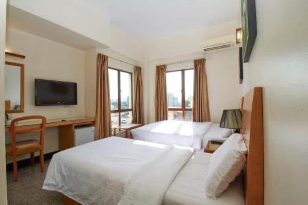 Kepong Hotel Room Type - Family Triple Room