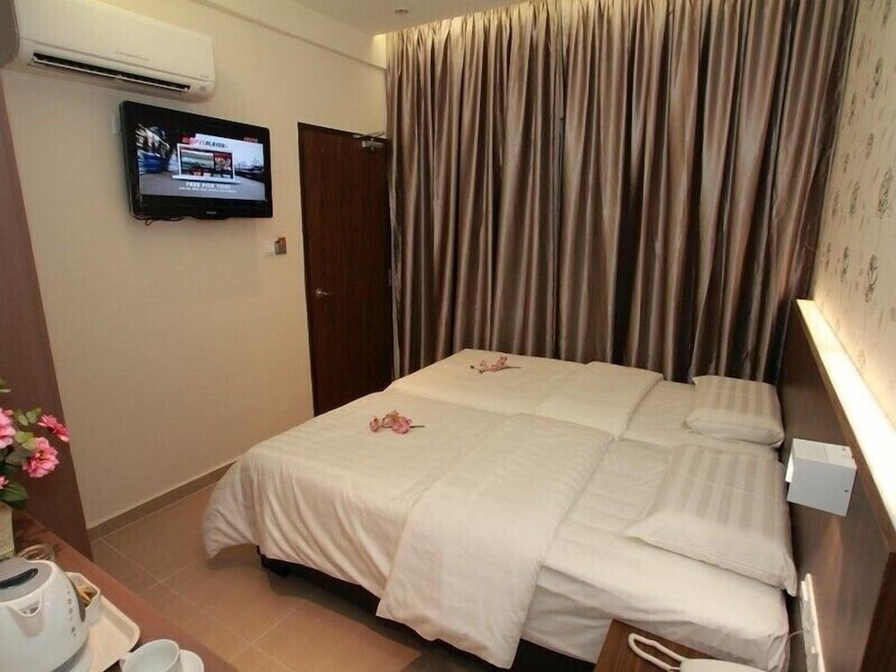 Tai Ichi Hotel Room Type - Deluxe Twin Room