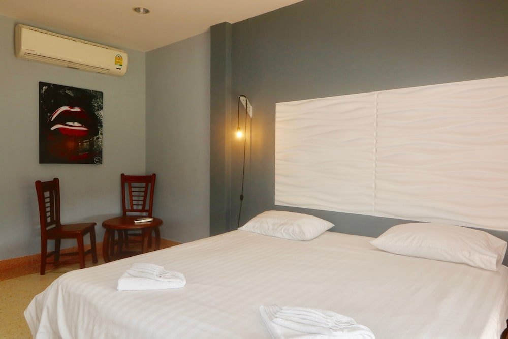 Momento Resort Room Type - Economy Triple Room, Multiple Beds