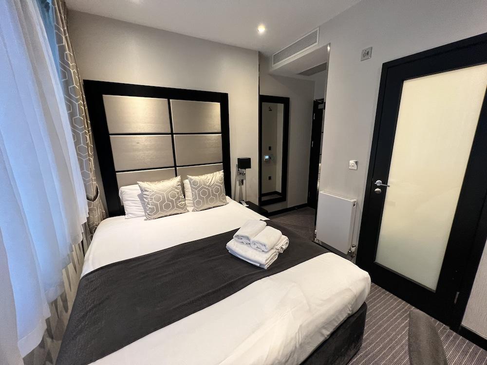 Great St Helen Hotel Room Type - City Double Room