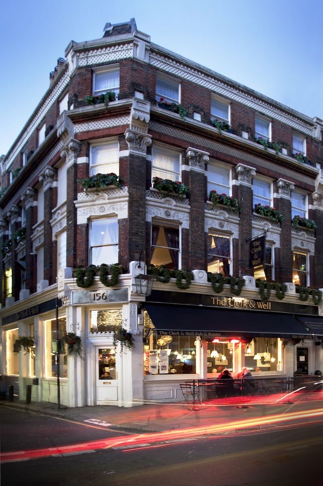 The Clerk & Well Pub & Rooms - Tap to explore photos
