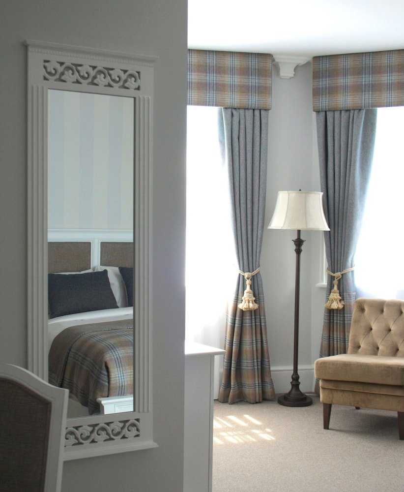 The Clerk & Well Pub & Rooms